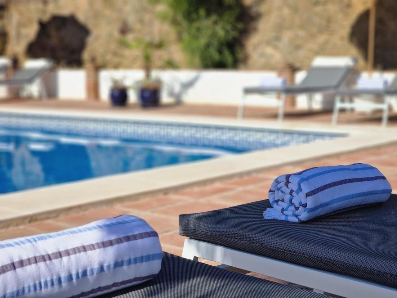 Finca Flamenco Holiday Suites Adults Only Pizarra Ngoại thất bức ảnh