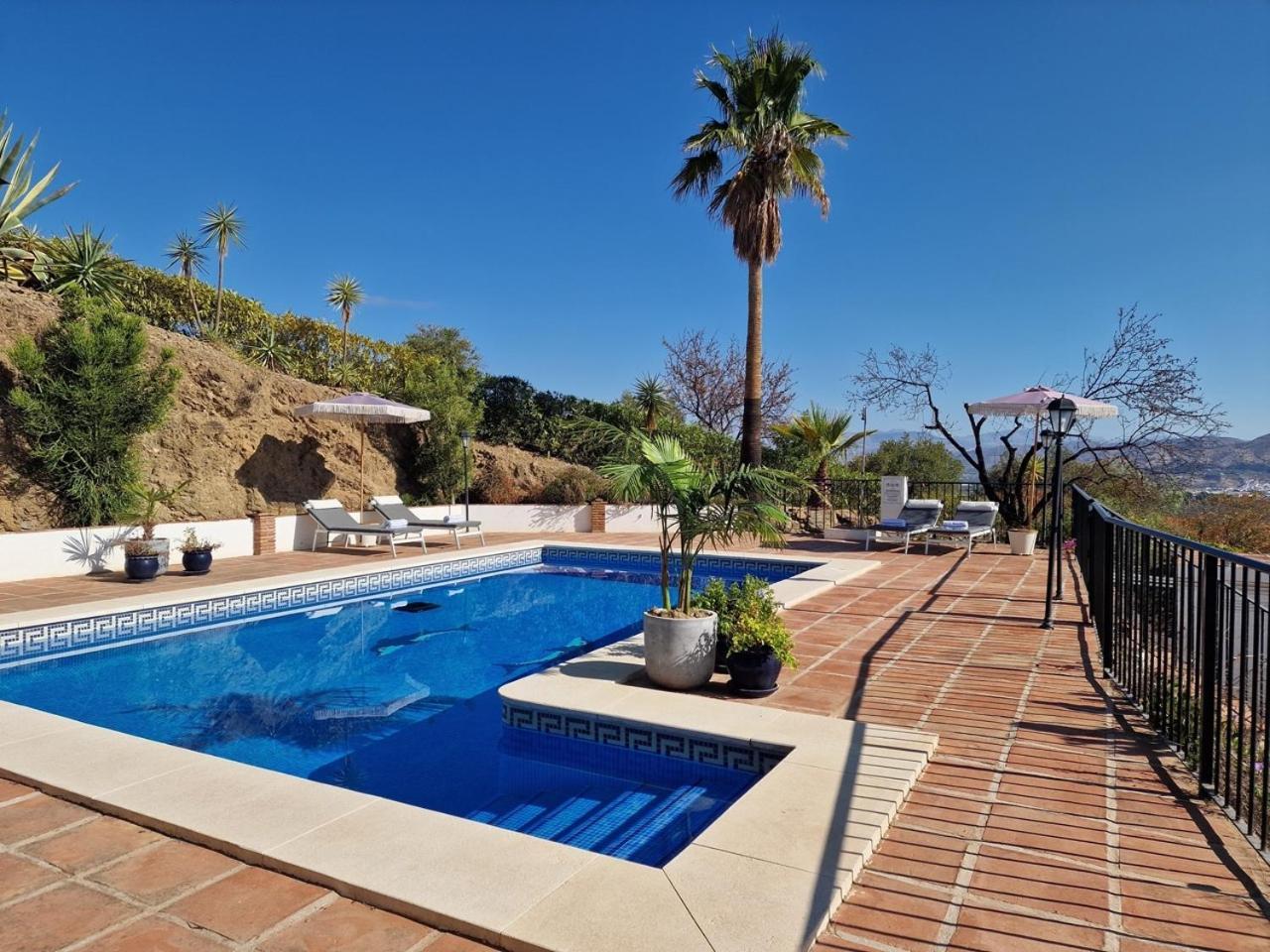 Finca Flamenco Holiday Suites Adults Only Pizarra Ngoại thất bức ảnh