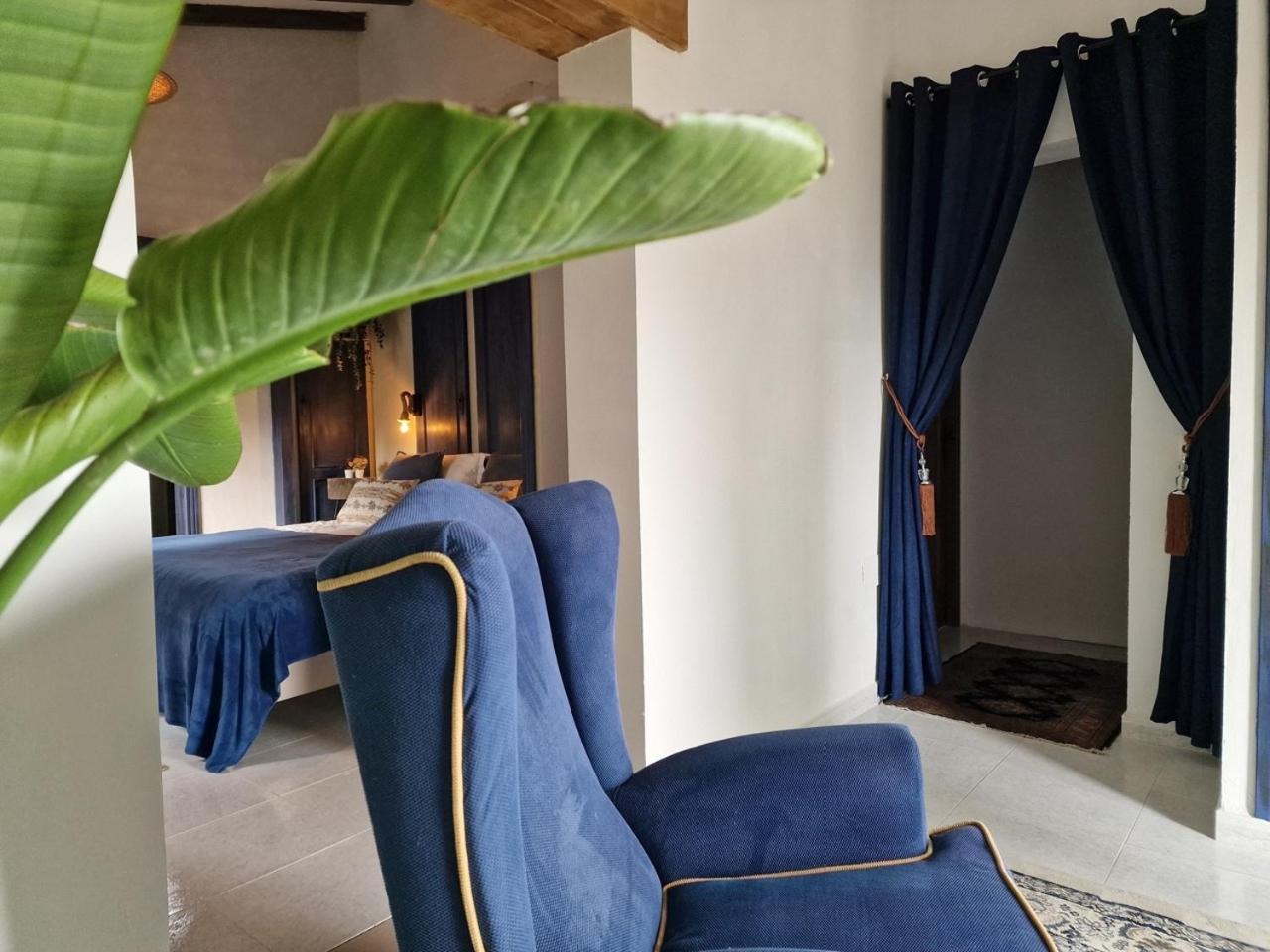 Finca Flamenco Holiday Suites Adults Only Pizarra Phòng bức ảnh